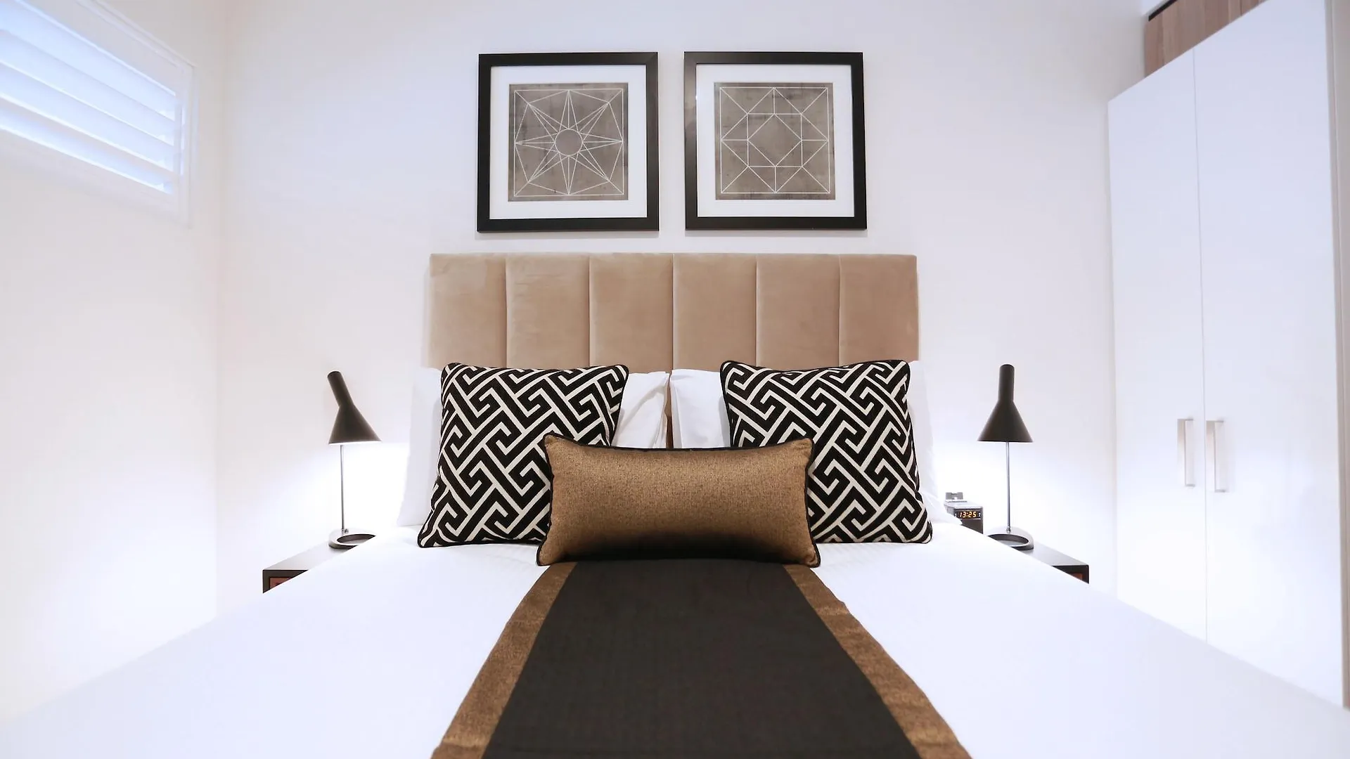 Alex Perry Hotel & Apartments Brisbane