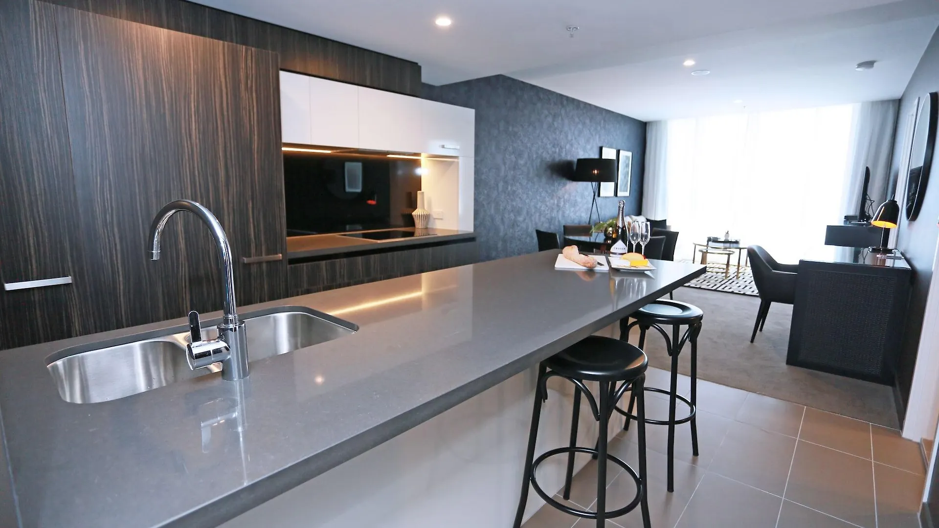 Alex Perry Hotel&Apartamentos Brisbane Hotel