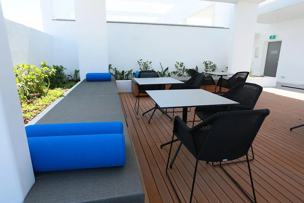 Alex Perry Hotel&Apartamentos Brisbane 4*,