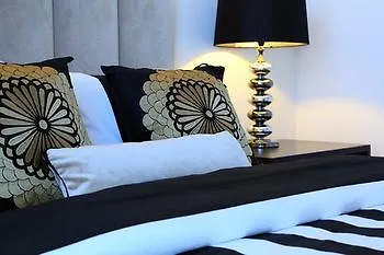 Alex Perry Hotel & Apartments Brisbane Australia