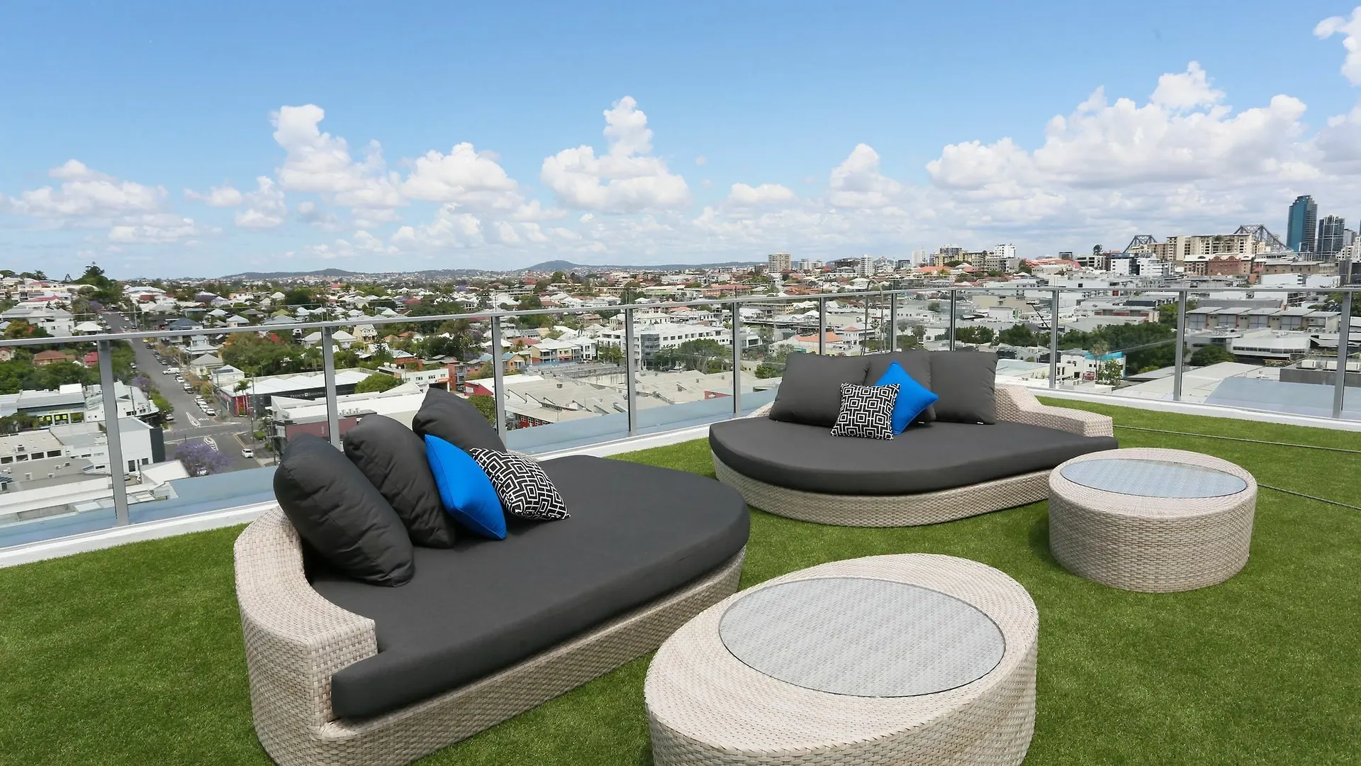 Alex Perry Hotel & Apartments Brisbane Australia