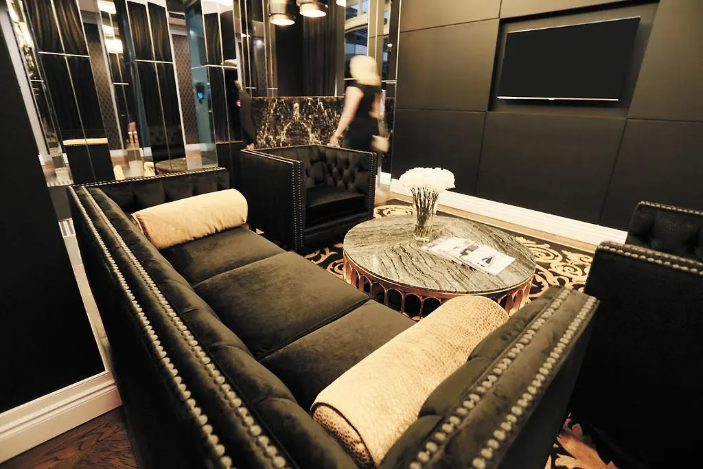 Alex Perry Hotel & Apartments Brisbane
