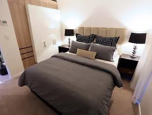 Alex Perry Hotel & Apartments Brisbane